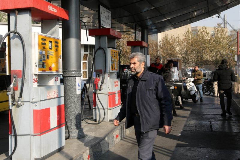 stations-service Iran